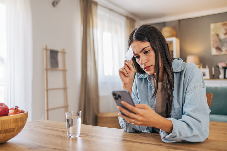 Vrouw met smartphone