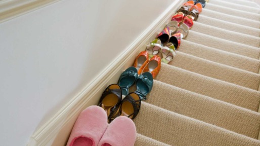 schoenen op trap