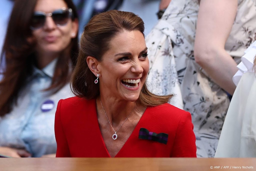 Catherine krijgt staande ovatie bij vrouwenfinale op Wimbledon