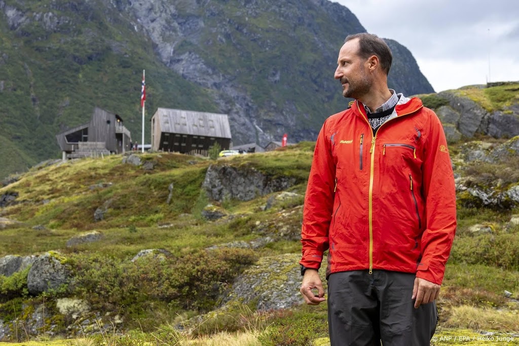 Kroonprins Haakon bezoekt rampplek Krokstadelva
