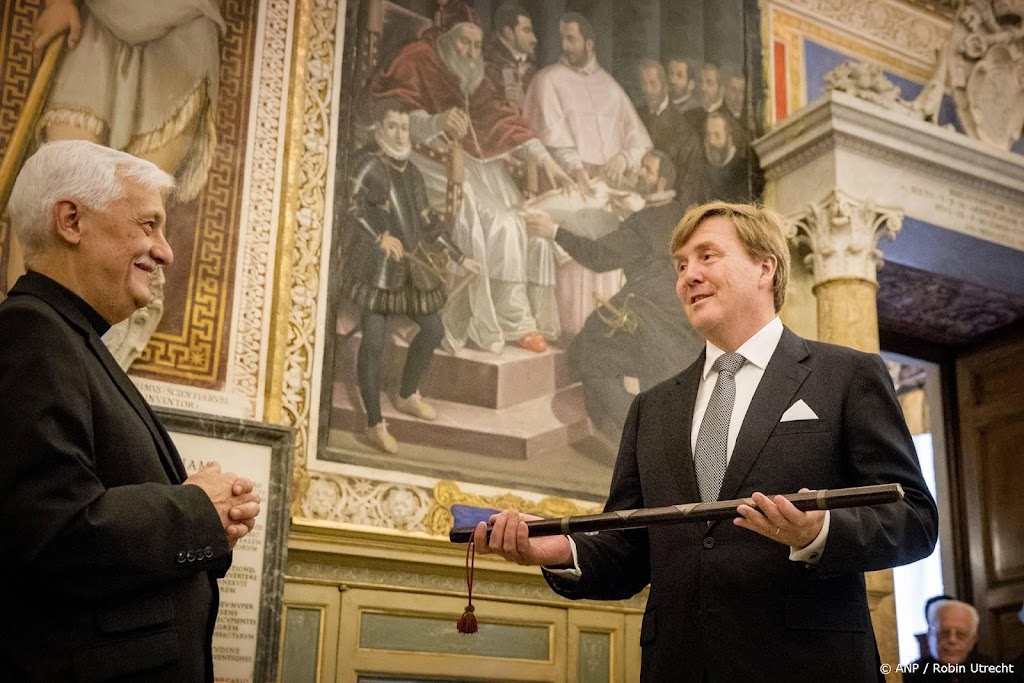 Bevelhebbersstaf Willem van Oranje te zien in Paleis Noordeinde