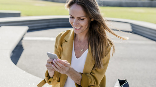 Vrouw met smartphone