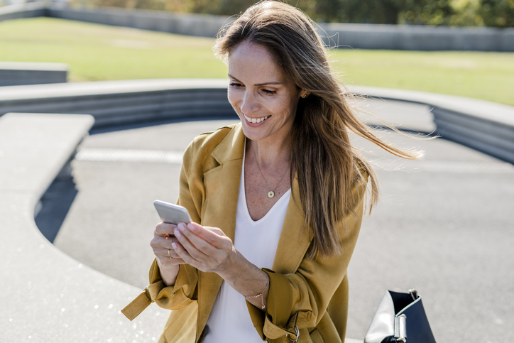 Vrouw met smartphone