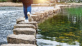 Lopen over stapstenen
