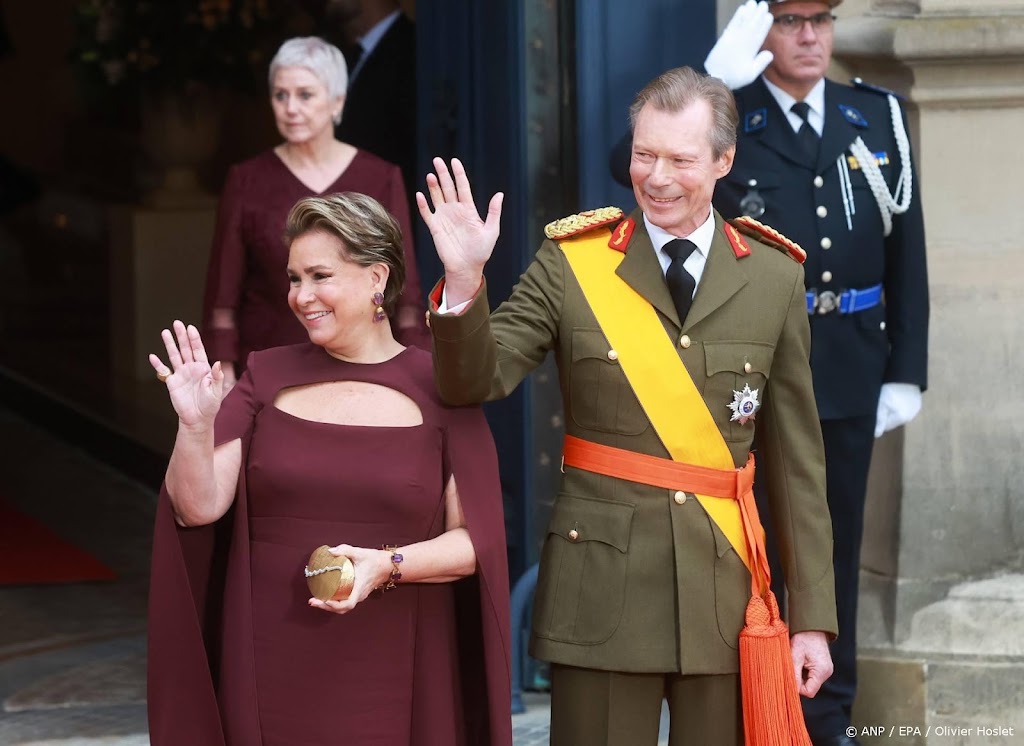 Maria Teresa deelt foto's voor verjaardag prins Louis