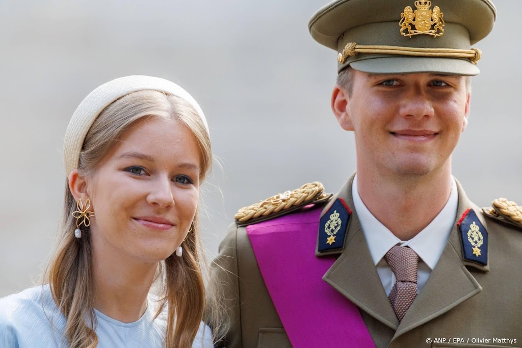 Belgisch hof deelt nieuwe foto's van jarige prins Gabriël