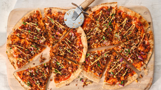 Pittige proteïnepizza - lekker en snel recept van voedingscoach Lot Beukers