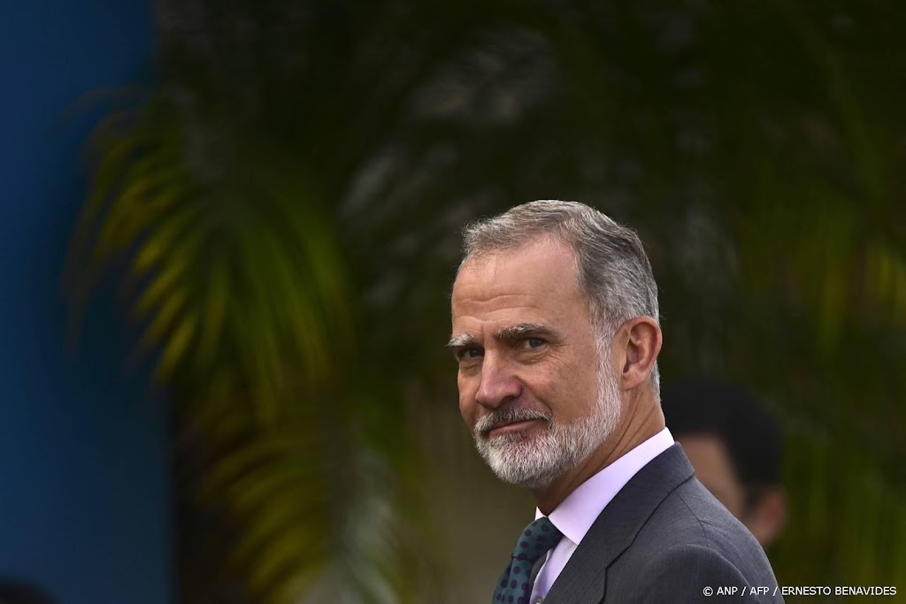 Felipe opent na vakantie nieuw cultureel centrum in Santander