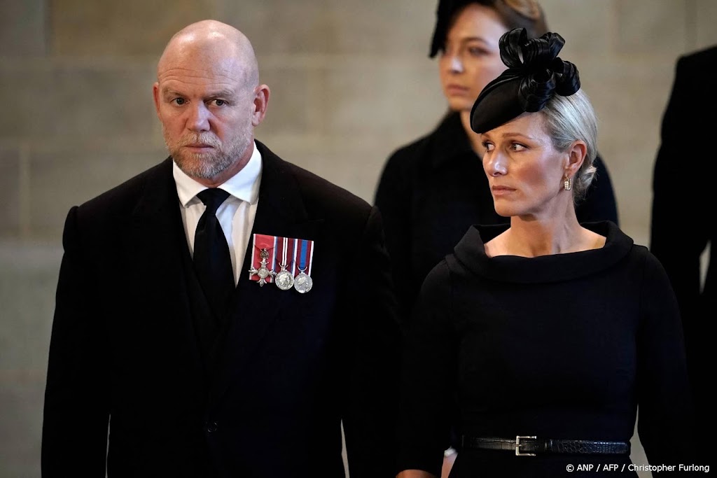 Schoonvader van Zara Tindall overleden