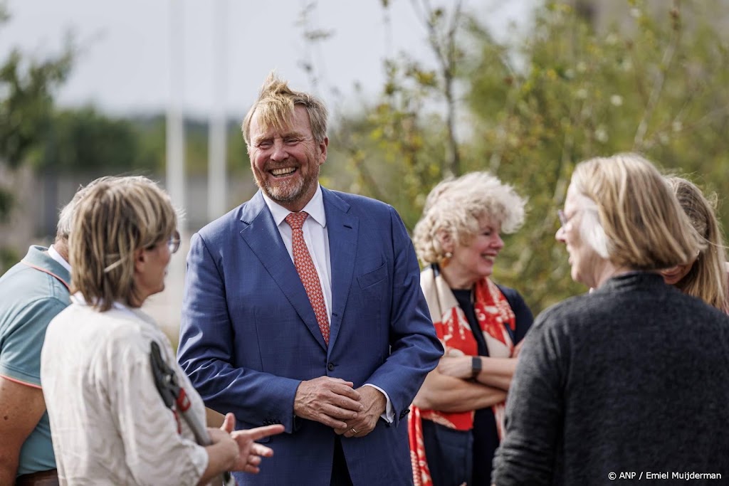 Willem-Alexander de hei op bij Radio Kootwijk