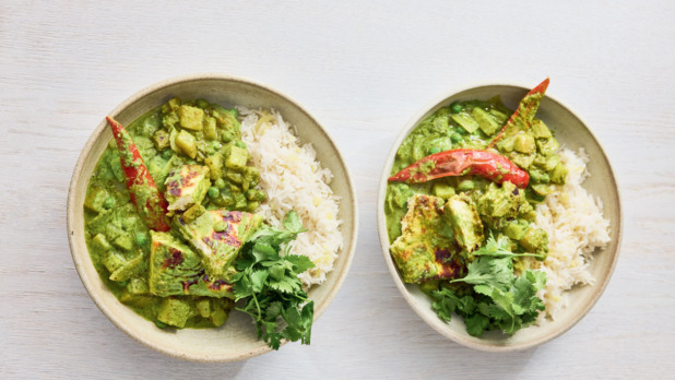 Aardappelcurry met erwten en paneer