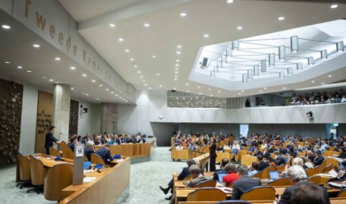 tweede kamer hamerstuk toeslagen