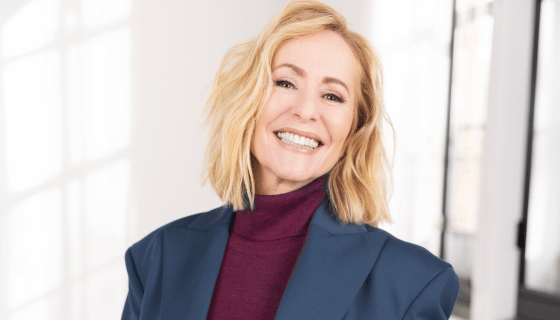 Angela Groothuizen