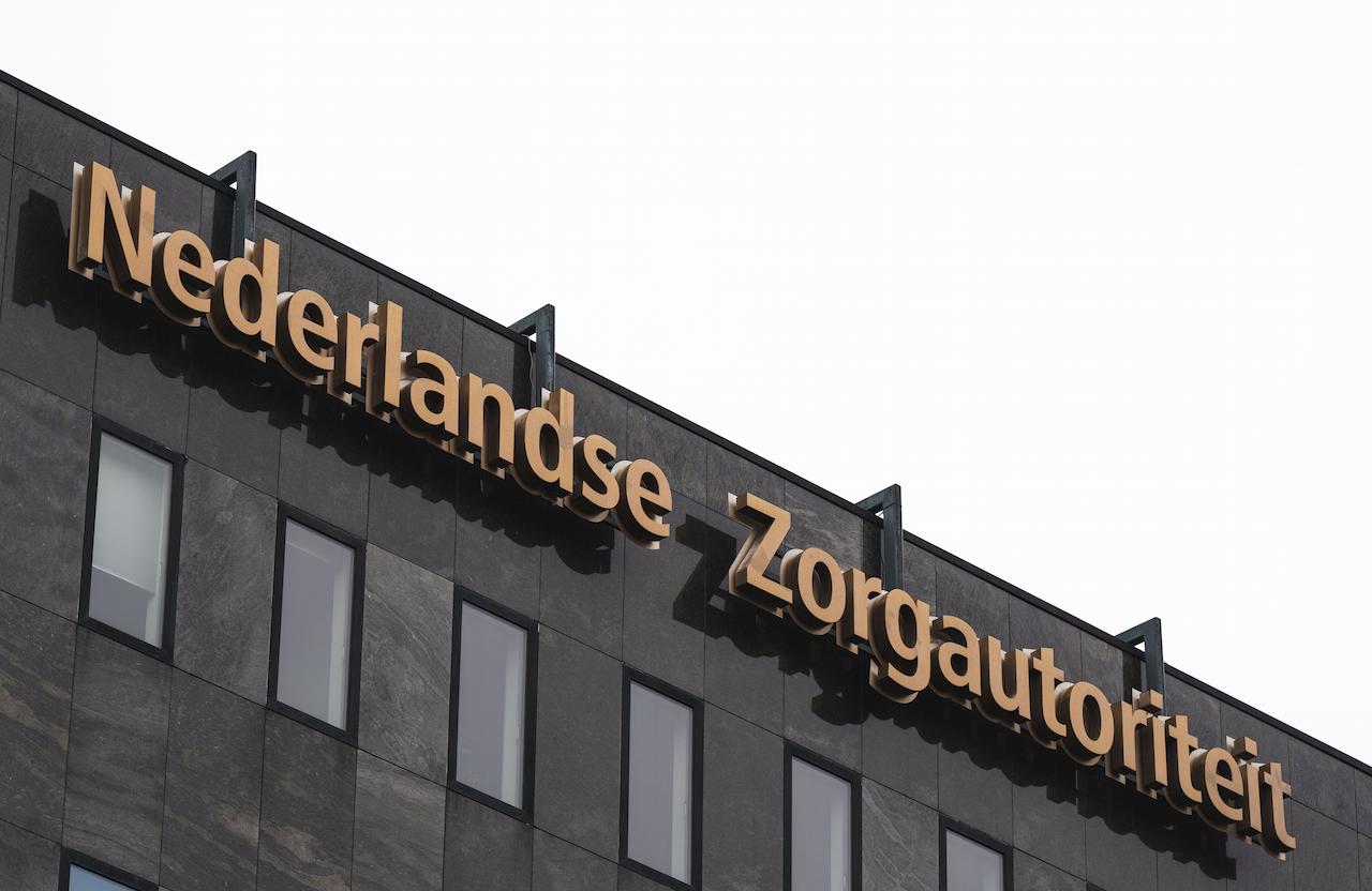 NZA hulpmiddelen te laat onderzoek