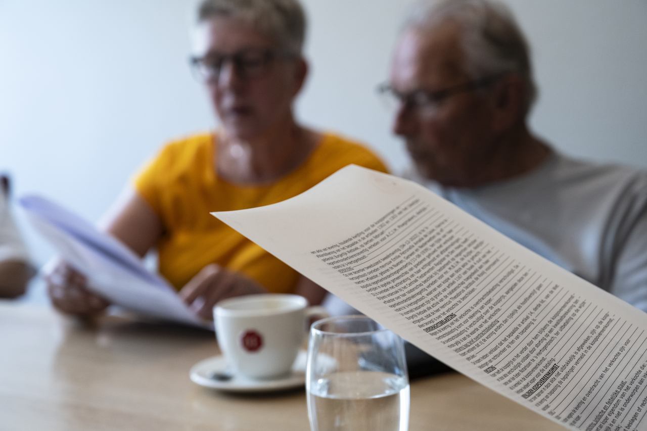 schenken op papier bij de notaris
