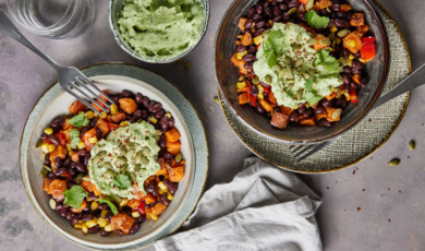 Zoete aardappel bonen bowl