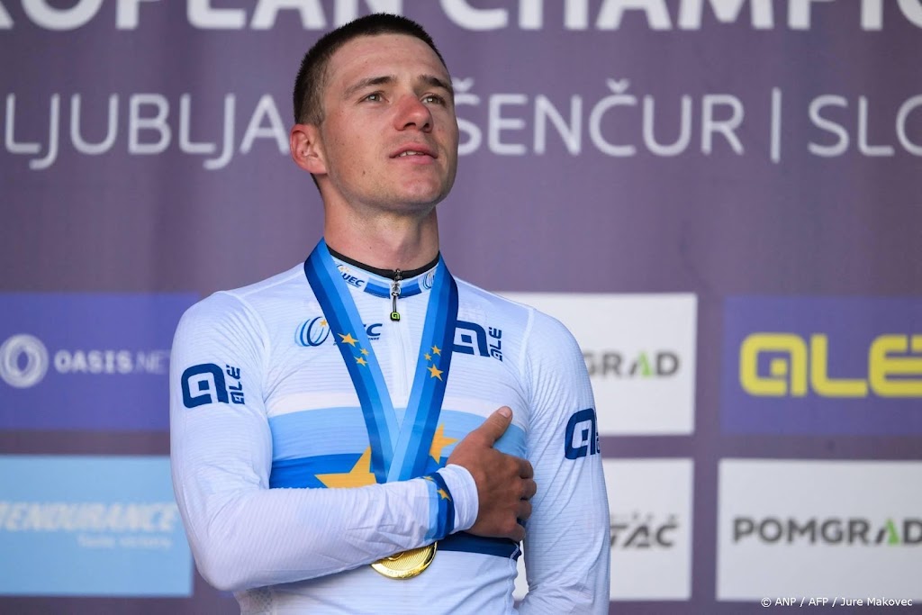 Belgisch hof prijst 'fantastische prestatie' Remco Evenepoel