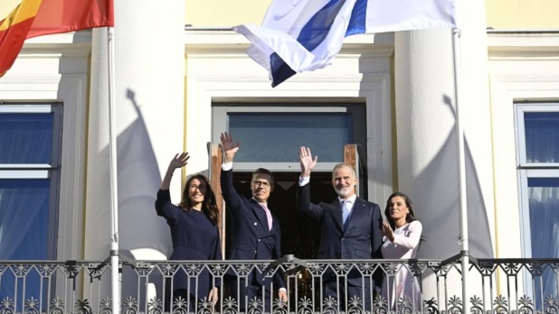 Felipe en Letizia officieel verwelkomd in Finland