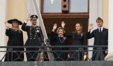 Noors koningshuis pakt taken na rouw geleidelijk weer op