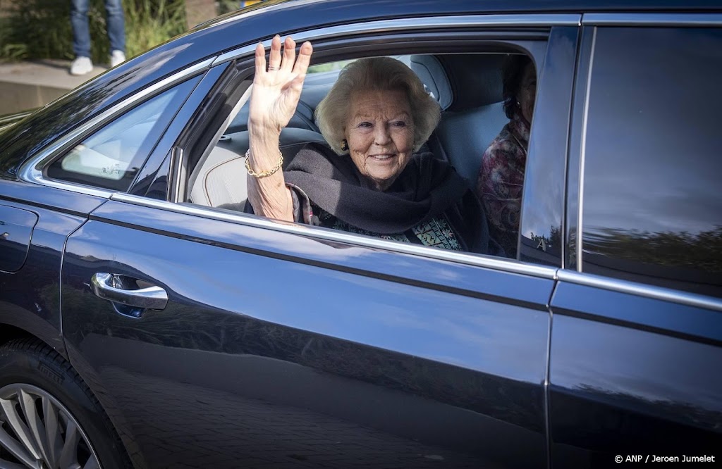 Prinses Beatrix bij 28e editie Nederlands Balletgala