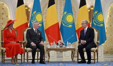 Belgisch koningspaar bij receptie voor Belgen in Kazachstan