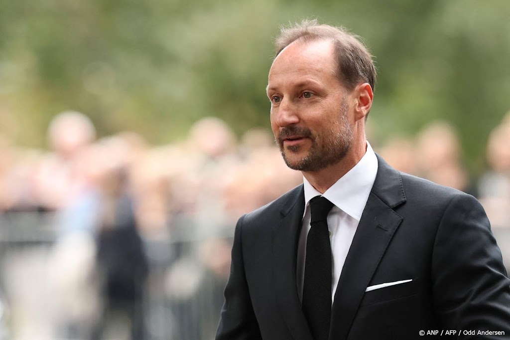 Koning Haakon spreekt over vrijwilligerswerk in Narvik
