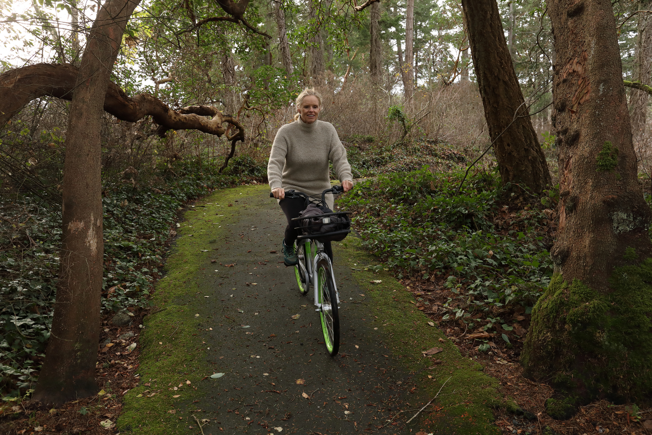 Fietsen in het bos