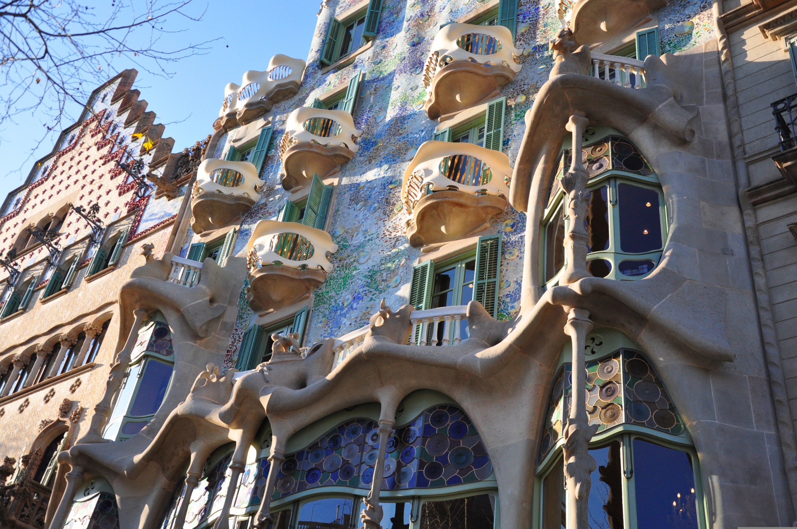 Vivia Gaudí!